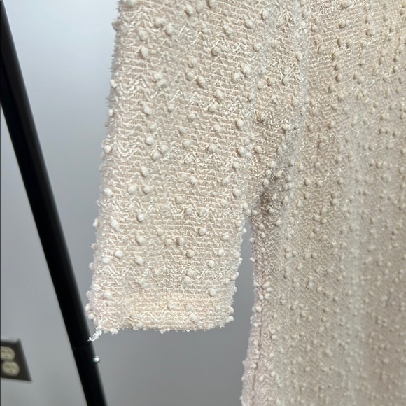 Forever 21 Sheath Mini Dress Off-white and Nude Boucle Sequins Size Medium - Picture 6 of 9